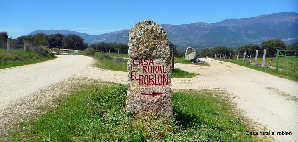 Hotel Casa Rural El Roblon Sartajada Exteriér fotografie